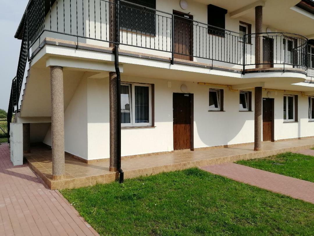 Zefir Apartment Ujście-Darłowskie Екстериор снимка